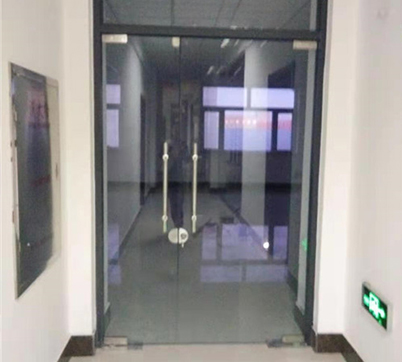 大庆隆升达门业-氟碳门