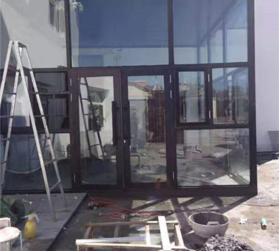 大庆隆升达门业-氟碳门