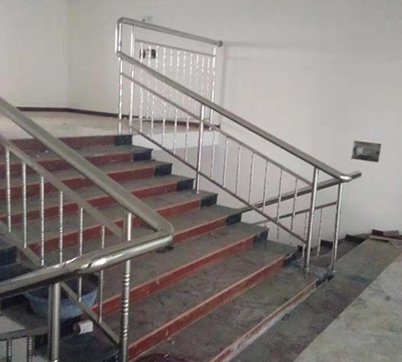 大庆隆升达门业-各种楼梯扶手