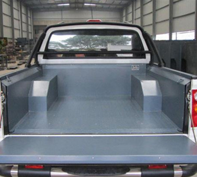 大庆隆升达门业-**包车厢