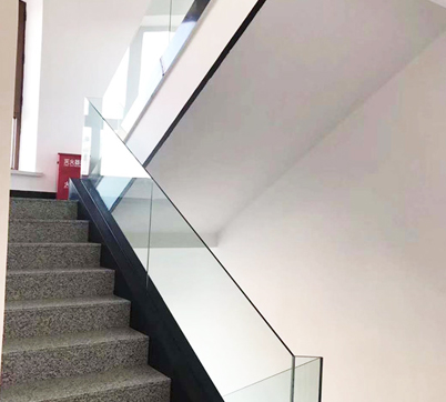 大庆隆升达门业-钢化玻璃扶手