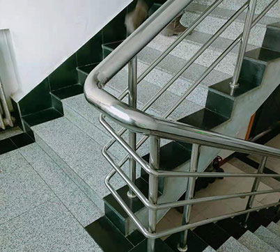 大庆隆升达门业-白钢扶手